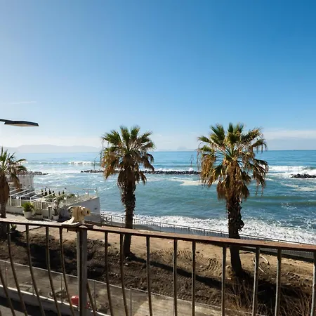 Le Due Stelle Sul Mare A&g Apartment *