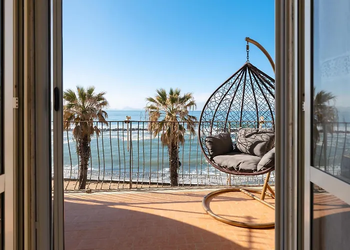 Le Due Stelle Sul Mare A&g Torre del Greco